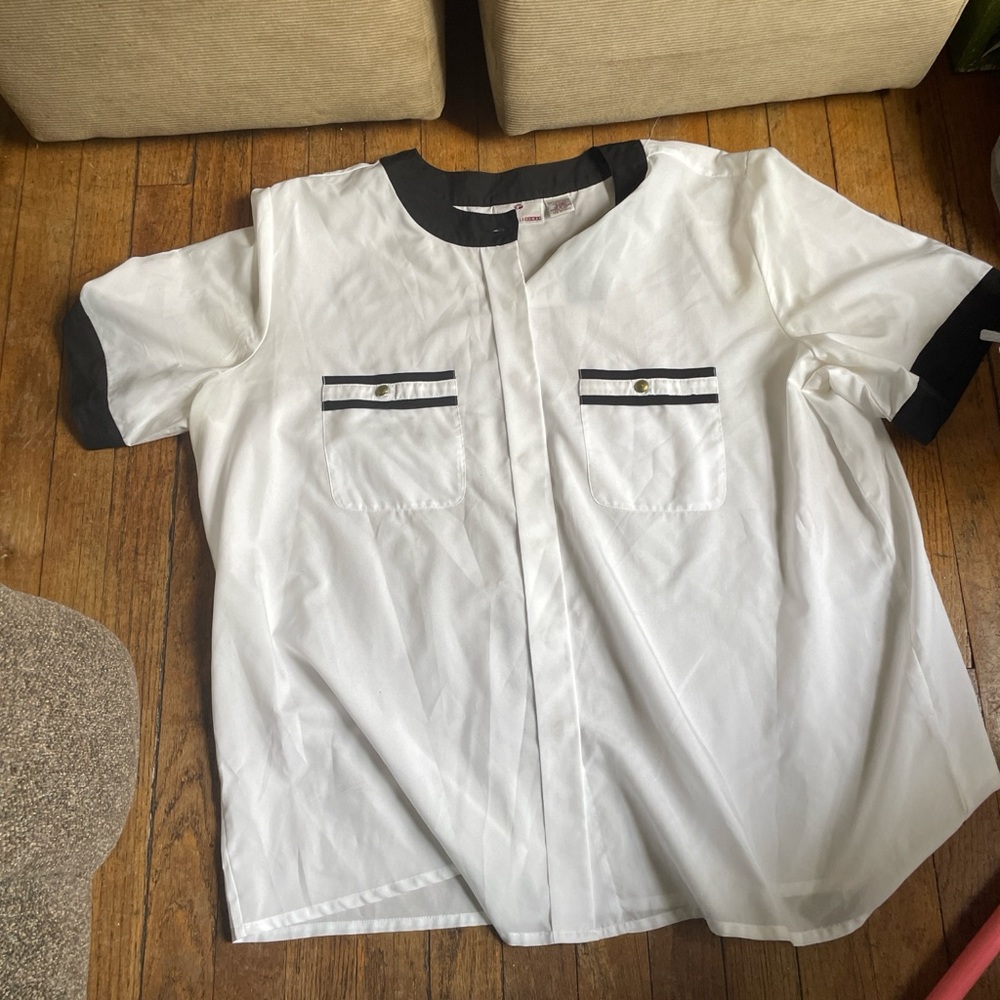 White and Black Short Sleeve Shirt